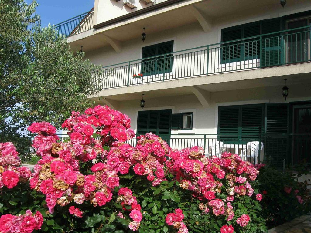 Zablaće Americana Luxury Apartments מראה חיצוני תמונה